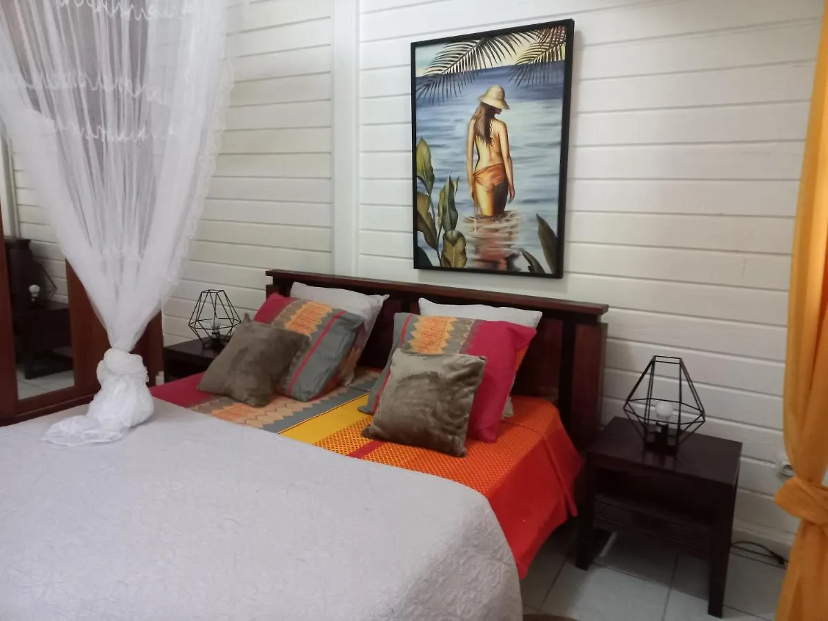 Holiday home Gites Les 3 Collines Le Gosier  Guadeloupe