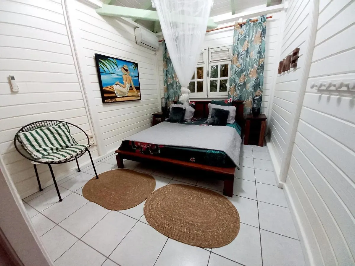 Gites Les 3 Collines Le Gosier  Guadeloupe